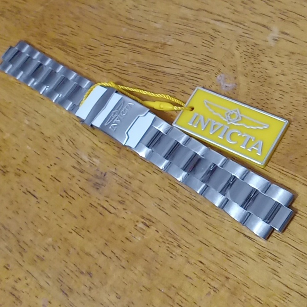 Invicta Stainless Steel Oyster Watch Bracelet - Picture 2 of 6
